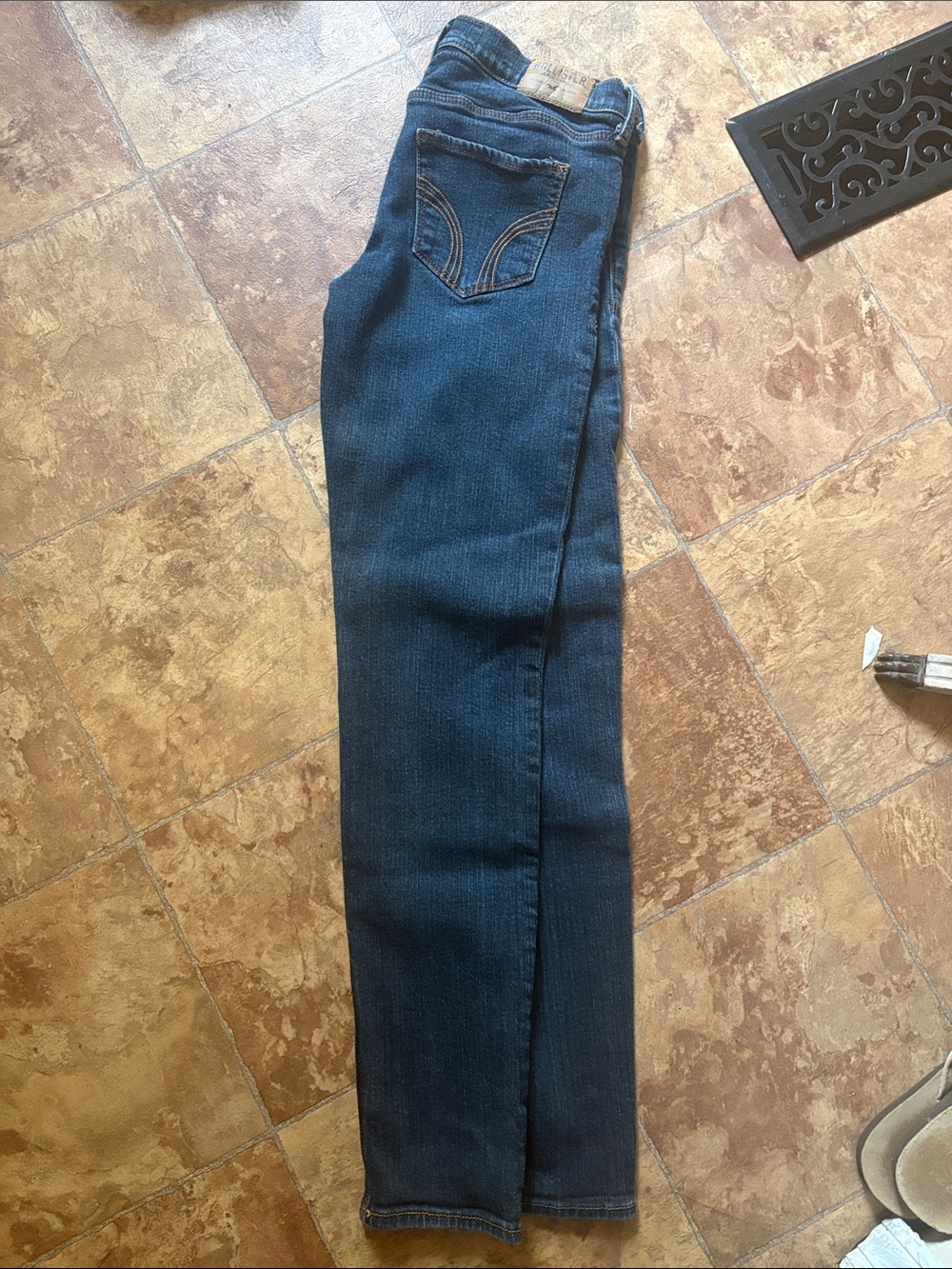 Hollister Women's Dark Blue Skinny Jeans